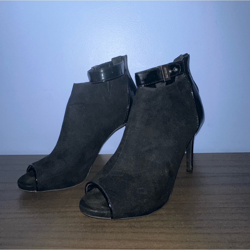 Jennifer Lopez Heels